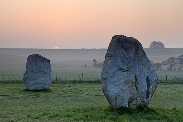 Sunrise The Avenue Avebury (credit to www.visitwiltshire.co.uk)