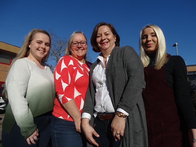 Madeleine, Tracy, Katie Spanton, Ellie Spanton