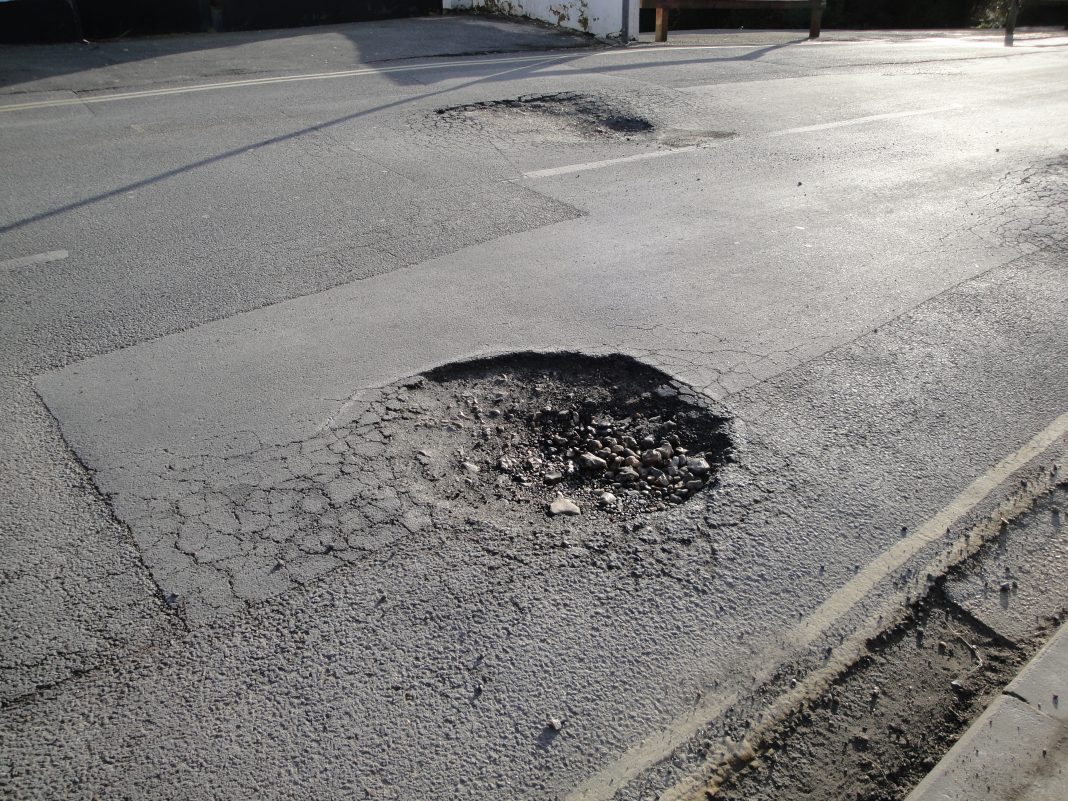 potholes in swindon