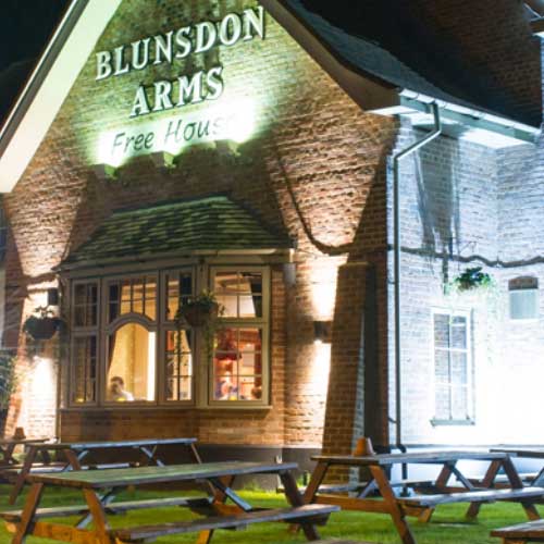 The Blunsdon Arms North Swindon Pub, Restaurant