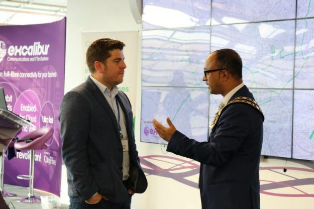 Mayor of Swindon Junab Ali at the launch event talking about the benefits full fibre brings to Swindon