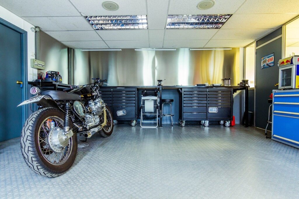 tidy garage