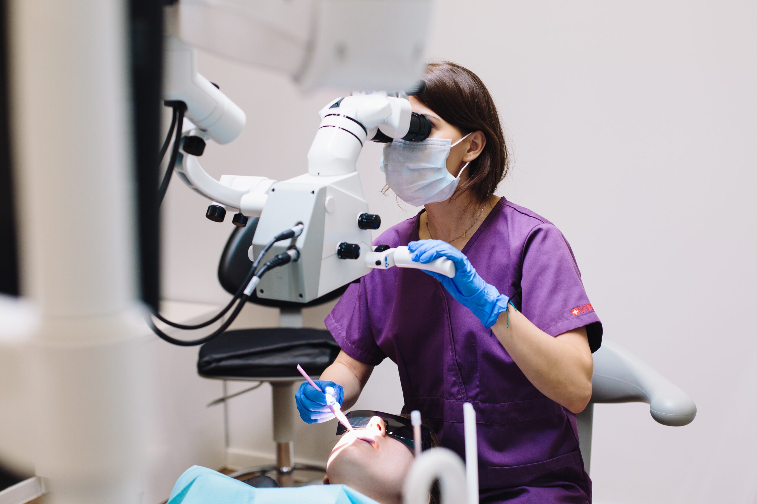 cosmetic dentist