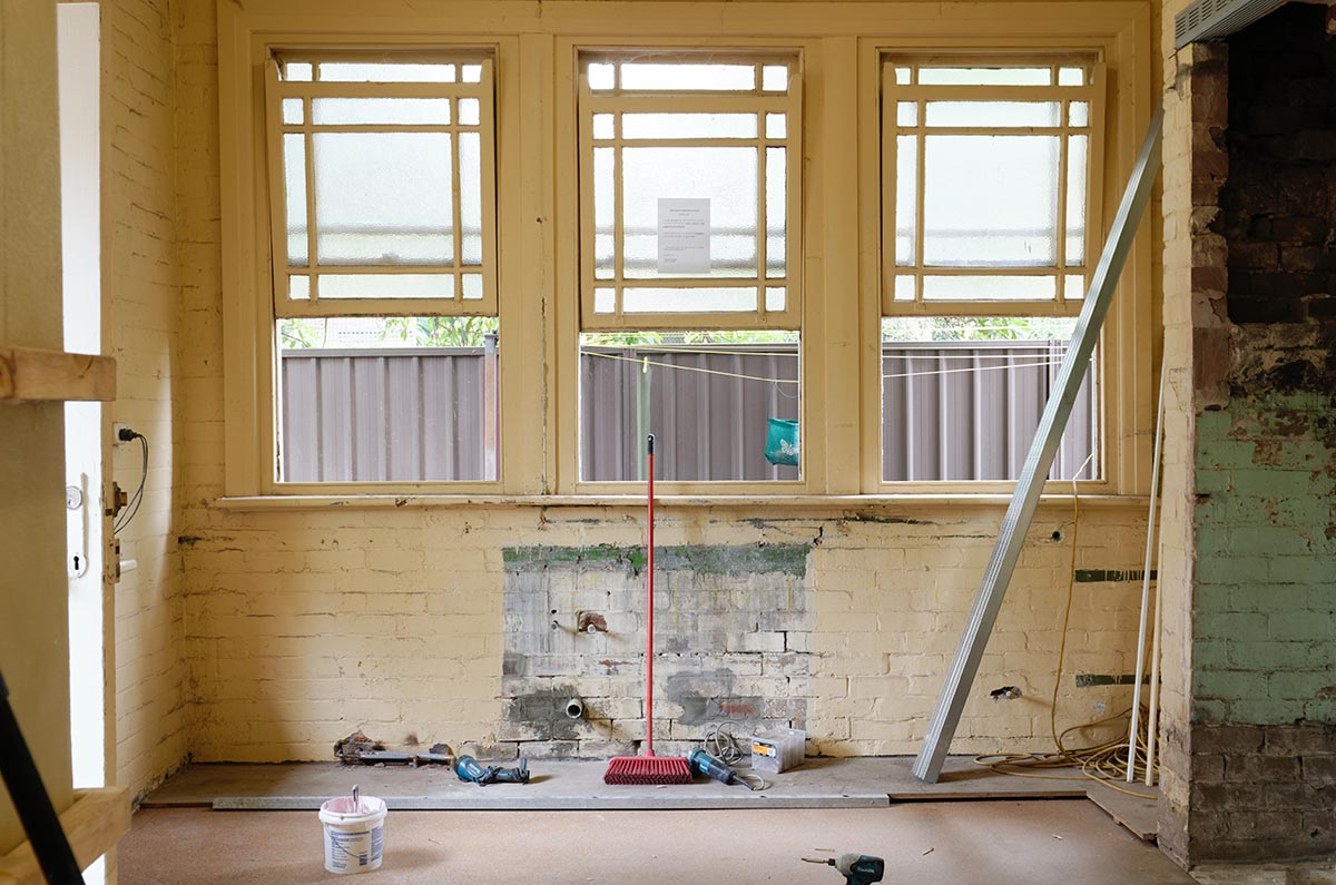 Buying a Fixer-Upper: What You Need to Consider Before You Commit