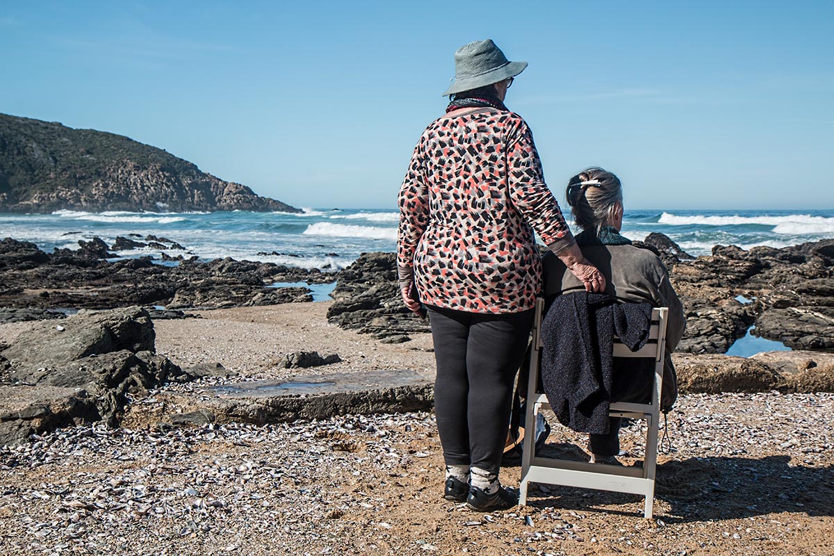 4 Signs Your Elderly Parent Is Struggling With Daily Life