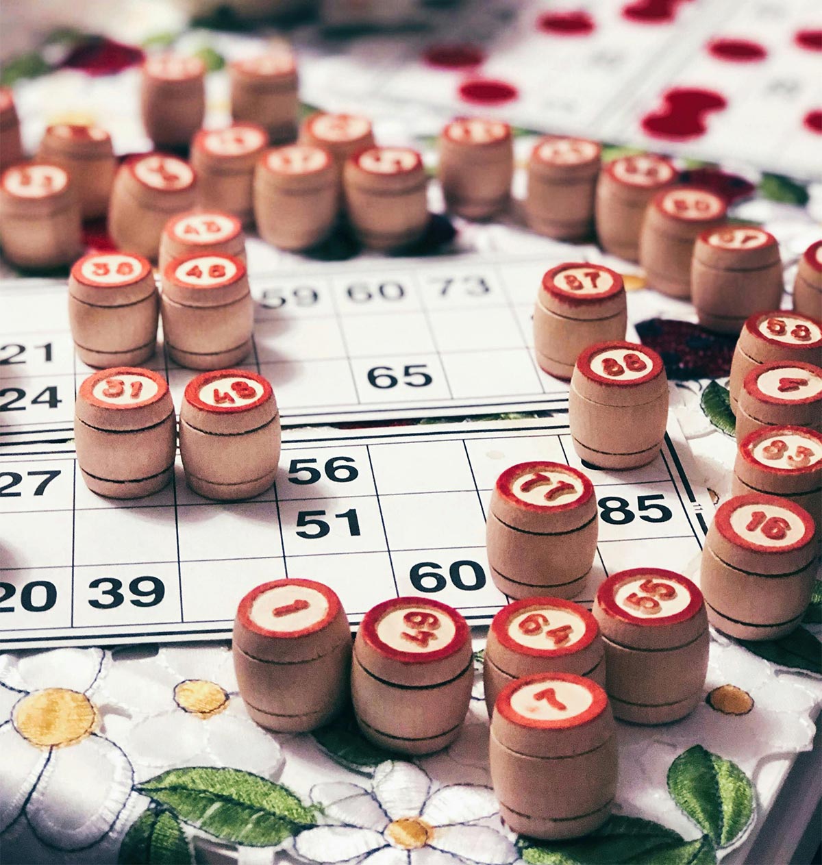 What makes bingo so popular? 
