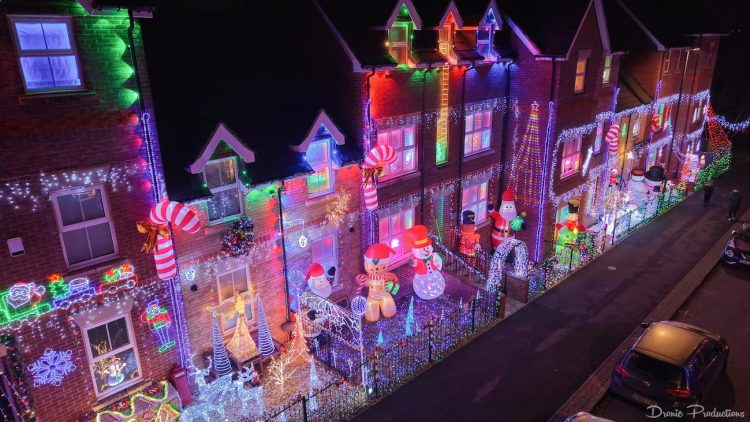 Swindon’s ‘Santa claus street’ attracts visitors with festive lights