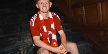 Swindon Town sign Aston Villa midfielder Aidan Borland on loan