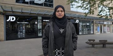 Councillor stands up to racism in Swindon town centre after incident in sports shop