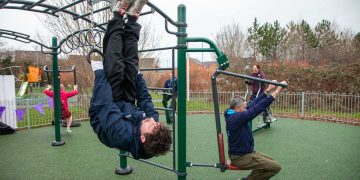 Residents brave the cold to launch Haydon Wick’s free gym