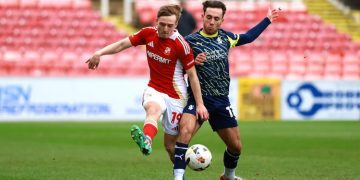 Swindon 1–2 Crewe Alexandra. Town edged out at the County Ground