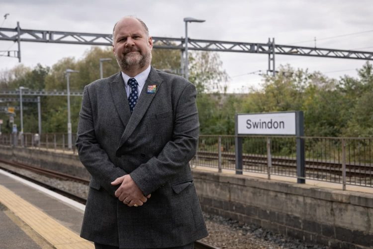 Swindon to Oxford rail link secures Government backing