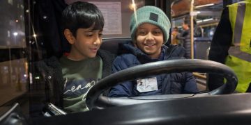 Bus confidence project launched for Cub Scouts in Swindon