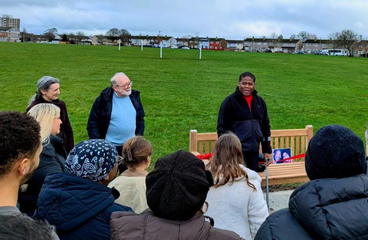 Tribute bench honours Swindon boxing coach Harry Scott