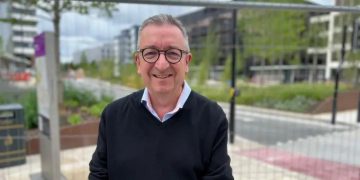 Sumner warns Swindon faces bankruptcy risk without support