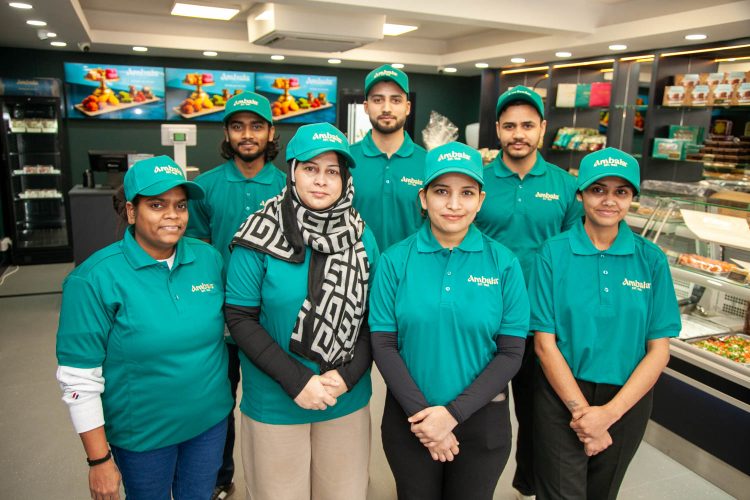 Free sweets and live music at Ambala Swindon debut weekend