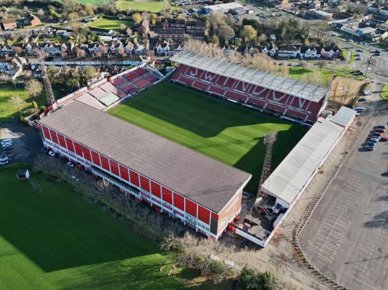 Swindon aim for play-offs despite Holloway suspension