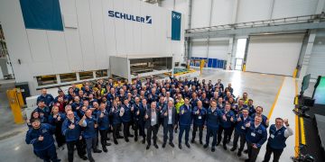 Swindon’s role in MINI story marked after 25 years