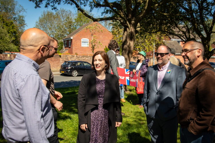 Education Secretary says “phones have no place in class”