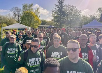 Hundreds join first men’s walk for Prospect Hospice in Swindon