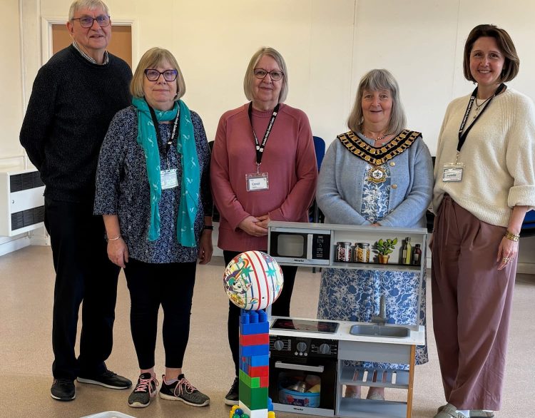 Swindon contact centre in desperate need of volunteers to support vulnerable families