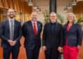 North Swindon MP Will Stone, outgoing Labour leader of the council Jim Robbins, Prime Minister Keir Starmer, and South Swindon MP Heidi Alexander