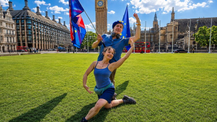 Swindon pair join 255-mile Rejoin Ramble bid to Brussels this weekend