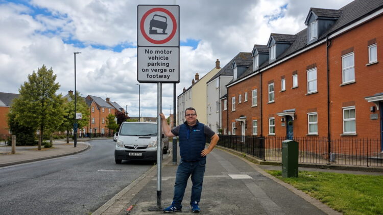 Trial to tackle pavement parking launches in Swindon