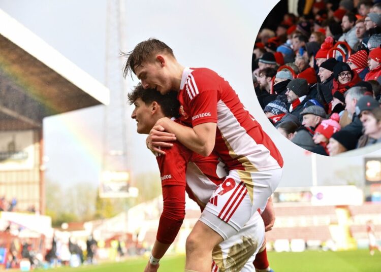 Let’s go Swindon! One win keeps Swindon season alive