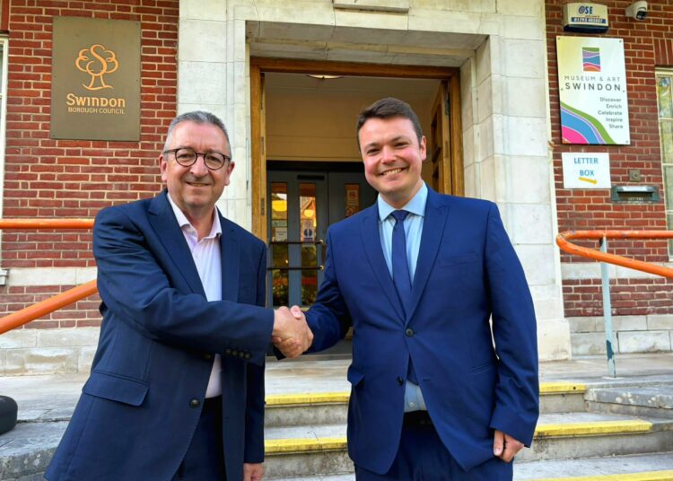 Tories pledge cooperation as Swindon council left divided