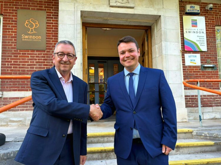 Tories pledge cooperation as Swindon council left divided