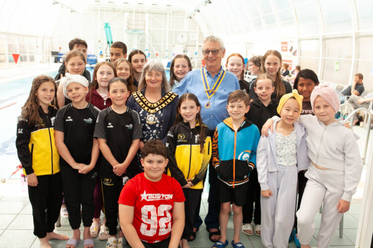 Dozens dive in for Swindon Rotary Swimathon
