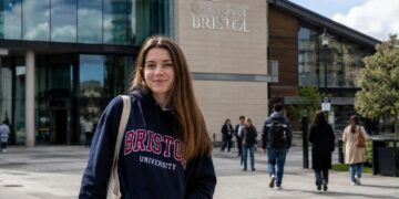 Is university still worth it? Students question the traditional route