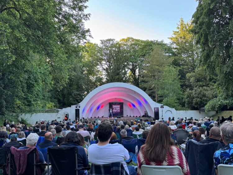 More than 1,000 attend Swindon’s first independent comedy festival