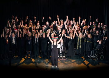 Swindon Show Choir marks first year with spectacular summer show