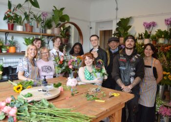 Little Shop of Horrors cast brings theatrical flair to Swindon Old Town