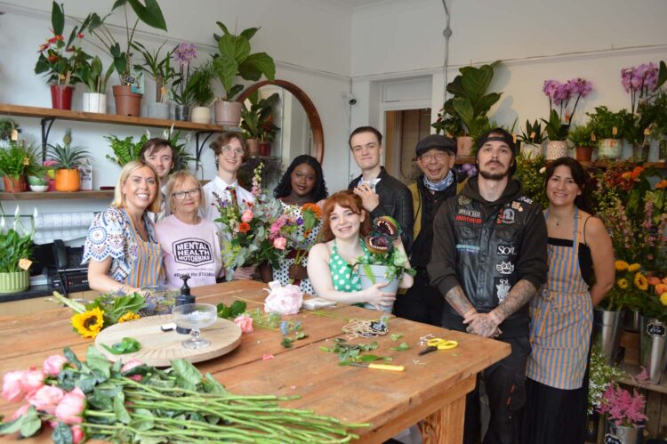 Little Shop of Horrors cast brings theatrical flair to Swindon Old Town