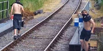 Search for alleged trespassers who ‘steal signs’ from Swindon & Cricklade Railway
