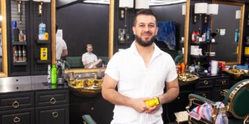 From Iraq to Old Town, barber builds thriving business in Swindon