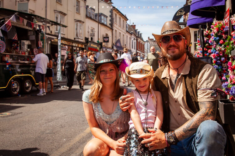 Over 4000 enjoy Old Town’s biggest ever Beer & Country Festival