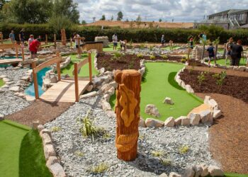 Swindon leisure venue expands with £400,000 adventure golf course