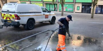 Swindon town centre power-washing begins in major clean-up campaign