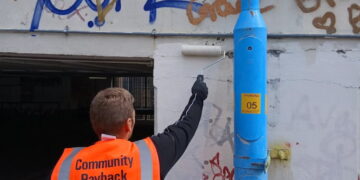 Offenders put to work removing graffiti in Swindon town centre