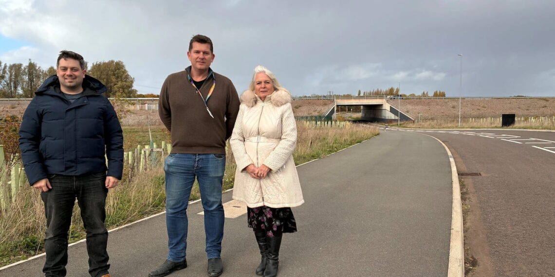 New £28.7m road linking Wichelstowe to M4 Junction 16 finally opens